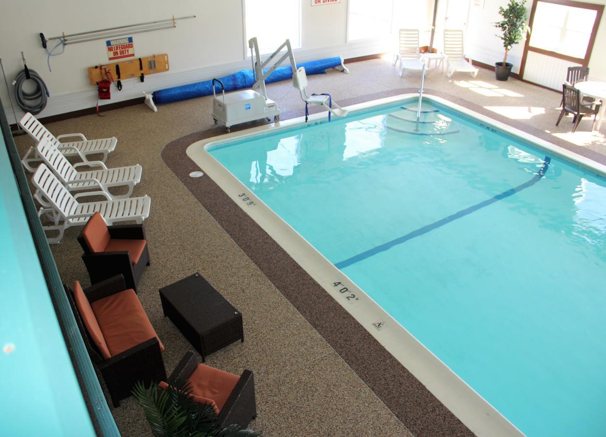 Voyager Inn Saint Ignace Esterno foto